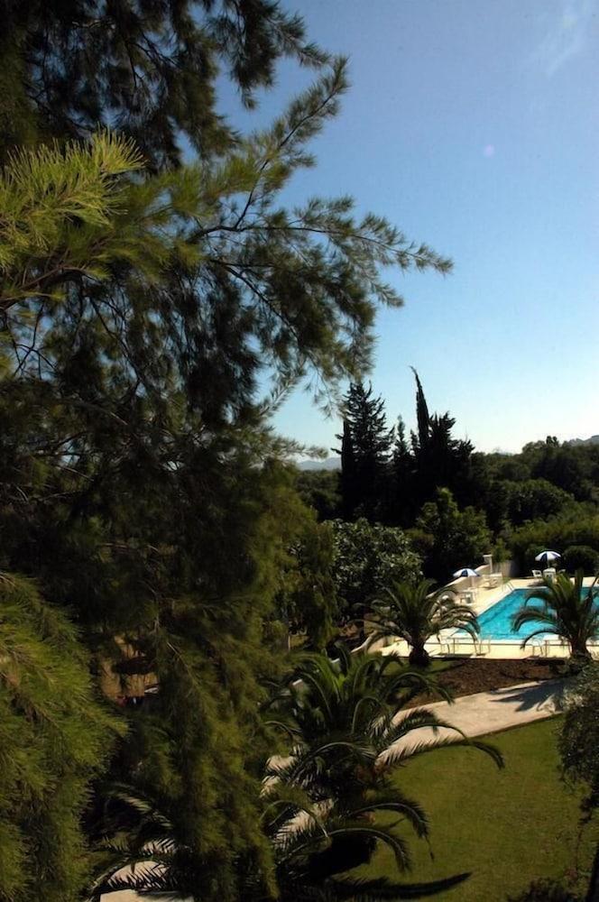 Hotel Milton 2*