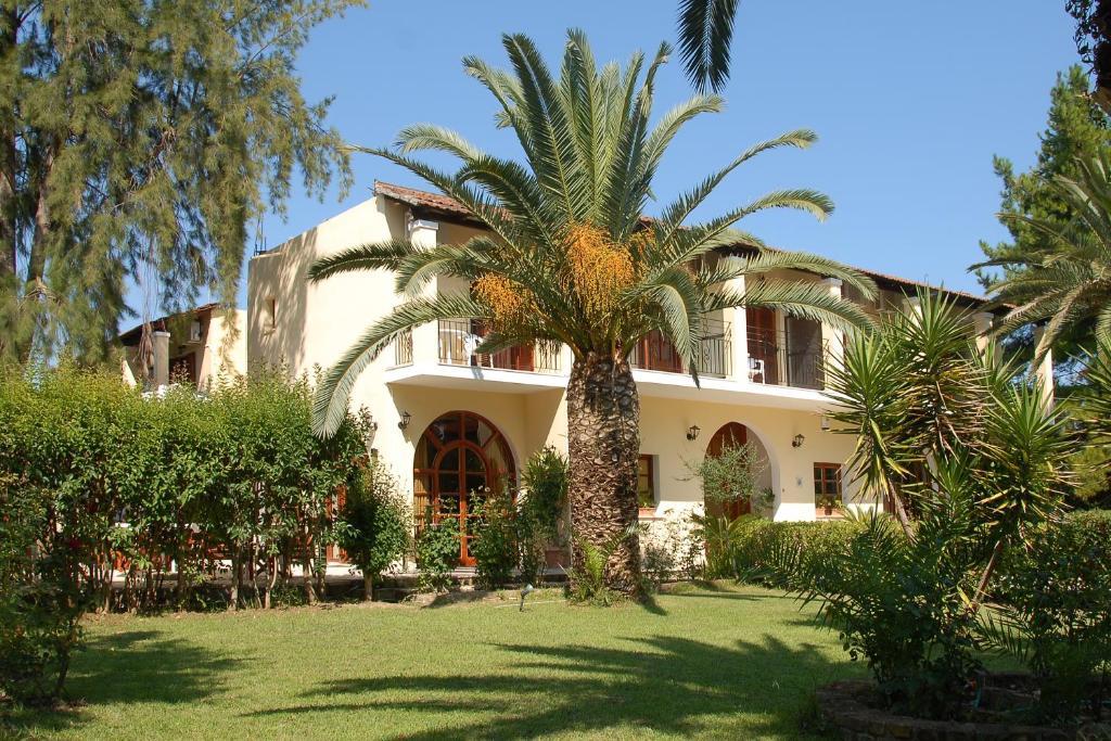Milton Hotel 2*