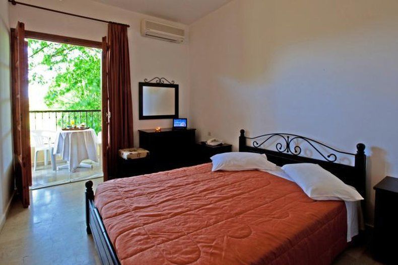 Milton 2* Roda (Corfu)